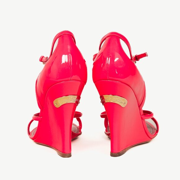 Louis Vuitton Strawberry Rose Pop Patent T-Strap Wedge Sandals - Picture 3 of 12
